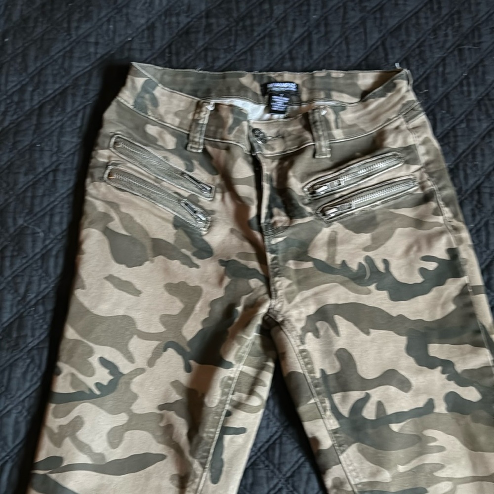 Revamped denim by siren size 7 camouflage